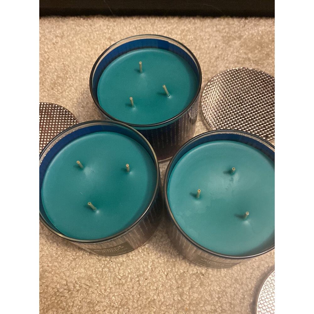 bath and body works sugared blueberry donut candles set of 3 - Picture 2 of 3